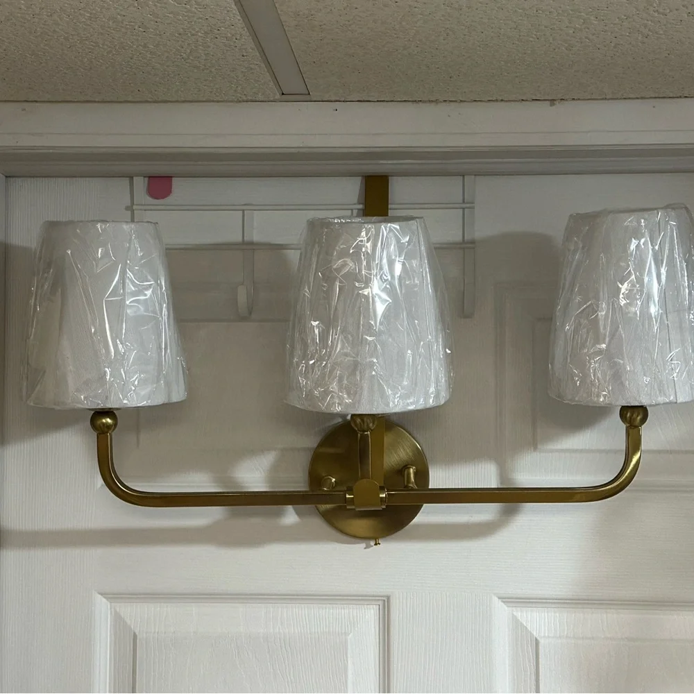 Light Fixture NWT - Picture 8 of 10